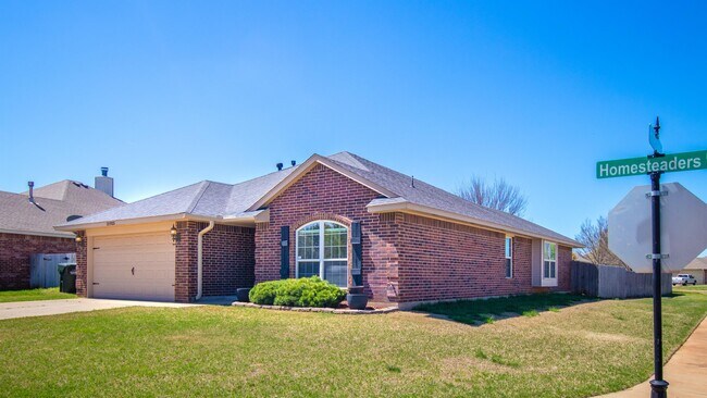 Foto del edificio - 21925 Homesteaders Rd