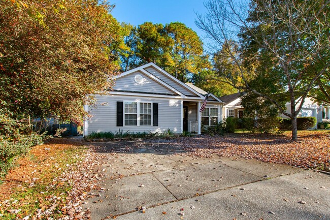 Building Photo - Charming Ranch Home in Apex with Vaulted C...