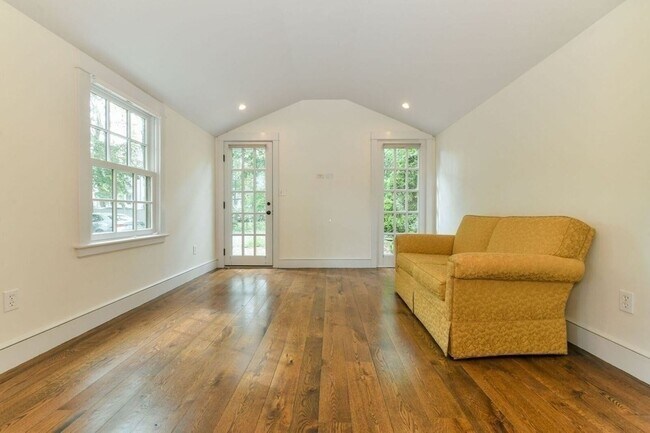 Foto del edificio - 7 Park Plz