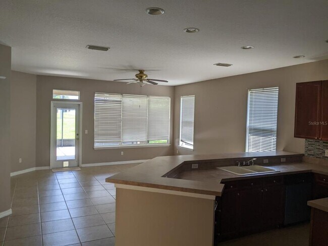 Foto del edificio - 12836 Cragside Ln