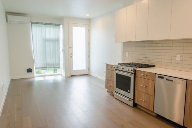Foto del edificio - 2Bd/2Ba Seattle Townhouse