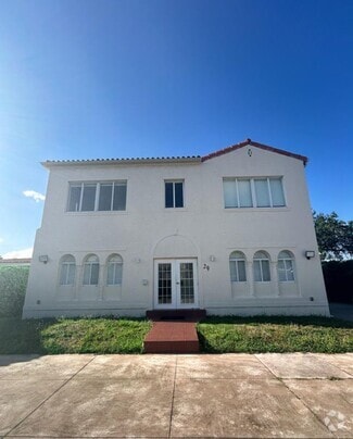 Building Photo - 29 Oviedo Ave