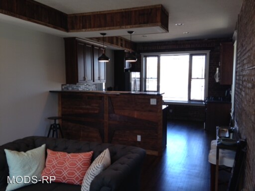 Foto del edificio - 3210 Marcy St