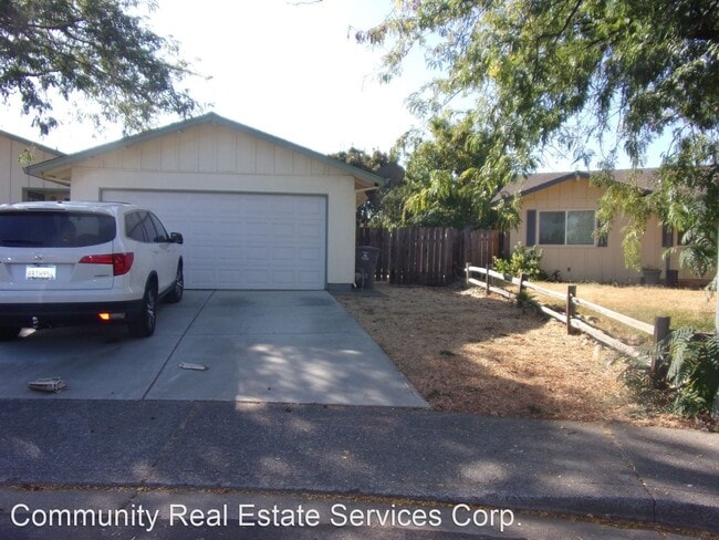 Building Photo - 3 br, 2 bath House - 173 Clark Way Vacavil...