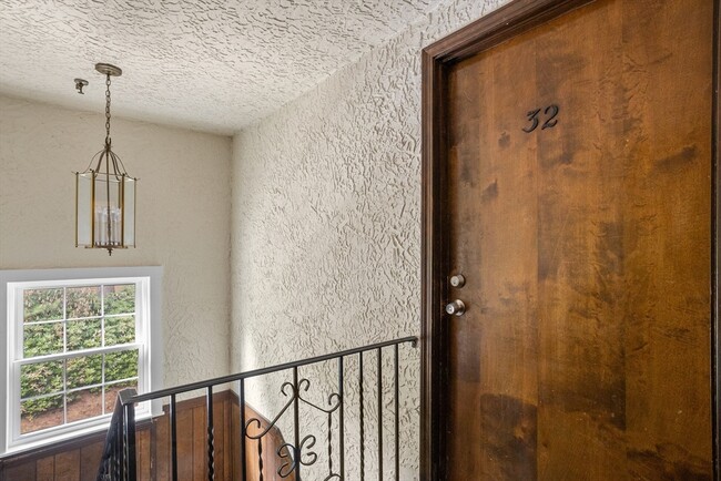 Foto del edificio - 61 Spencer Rd