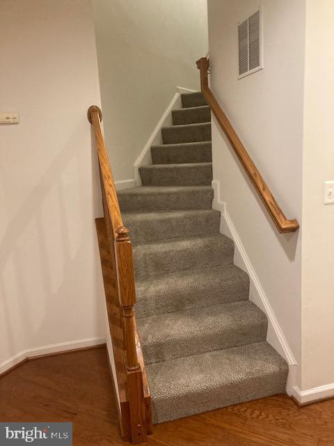 Foto del edificio - 2221 Potomac Club Pkwy