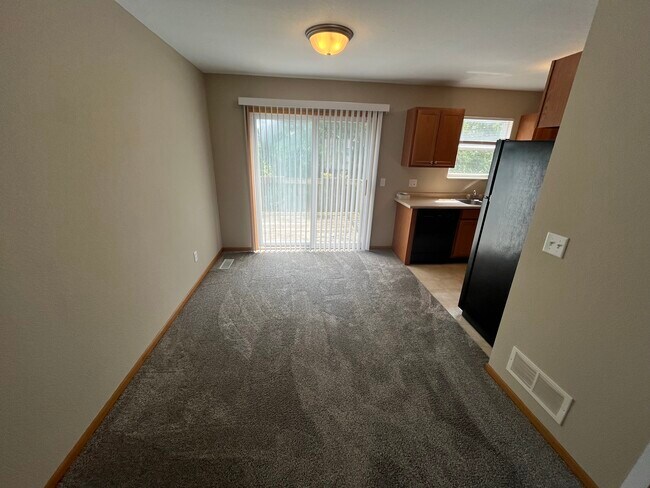 Building Photo - 377 Harbor Town Ct
