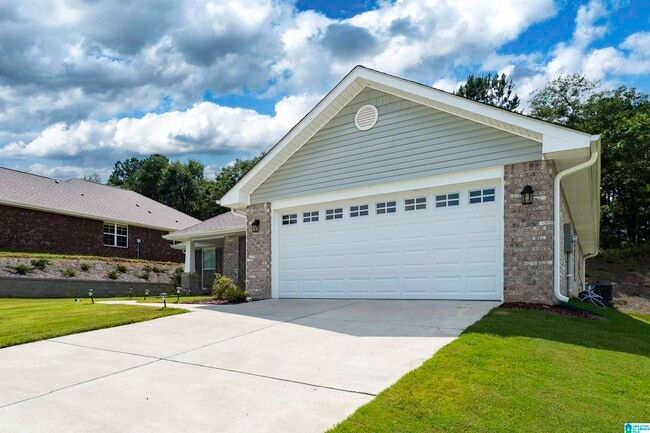 Building Photo - 109 Pure Leaf Dr
