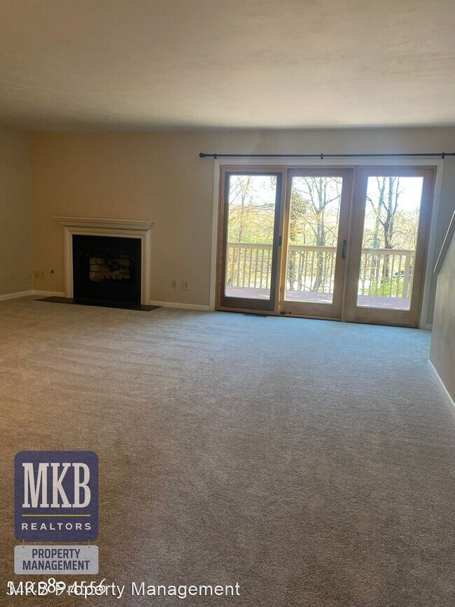 Building Photo - 2 br, 2.5 bath House - 3455 Londonderry Ct.