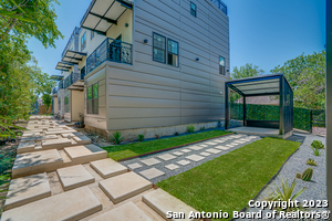 Foto del edificio - 222 S Olive St