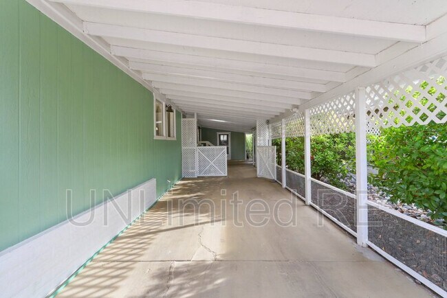 Building Photo - 6770 W Arizona 89a