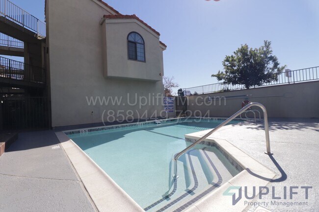 Building Photo - 2 bed, 2 Bath Condo with Community Pool