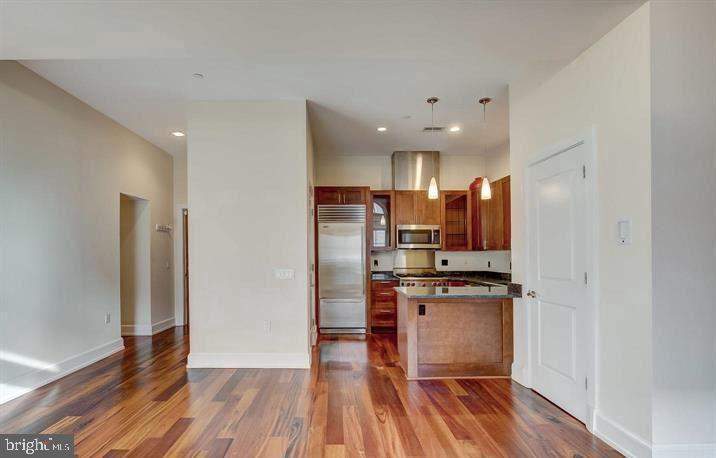 Primary Photo - 215 I St NE