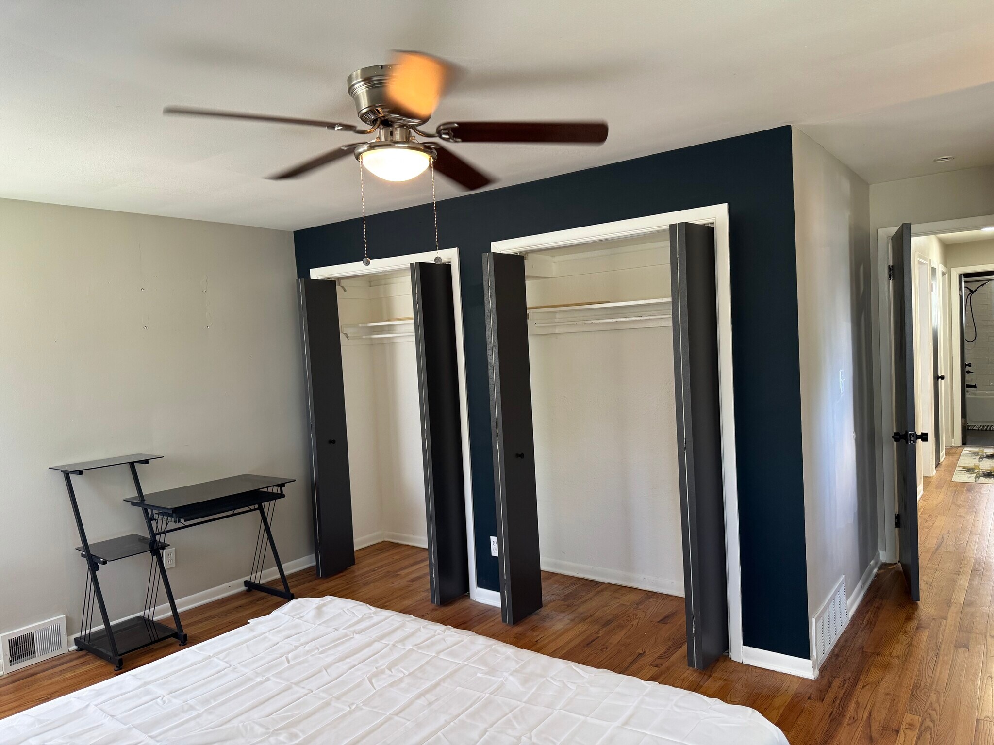 3012 Ludlow Rd Cleveland, OH 44120 – photo 4