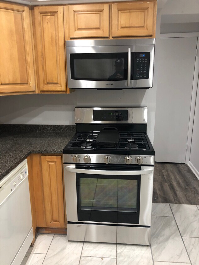 Photo - 138 E Rittenhouse St (Philadelphia, PA)