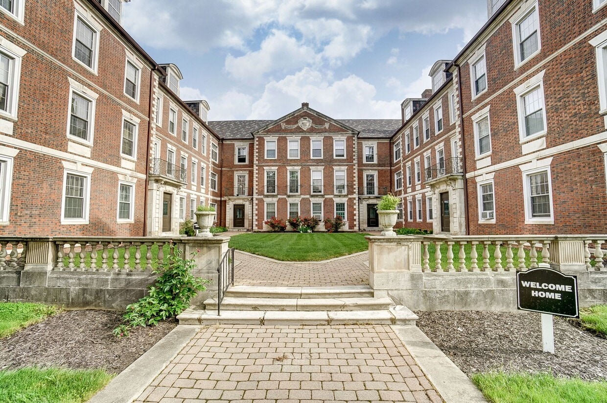 620 GOVERNORS TERRACE, LLC Apartments in Columbus, OH