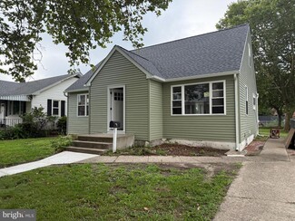 Building Photo - 518 Tatum St