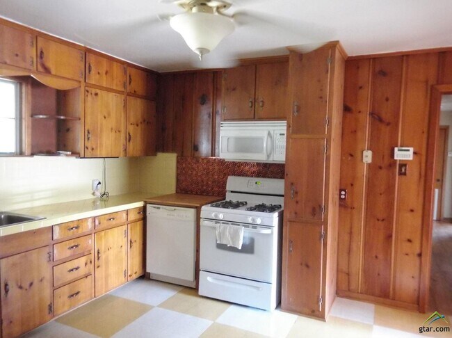 Foto del edificio - 1532 E Hankerson St