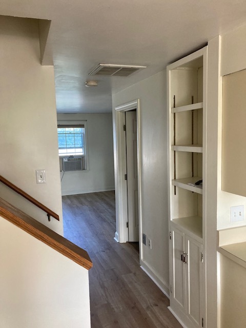 Hallway to Living room - 33 Van Zandt Ave