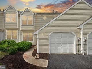 Building Photo - 6212 Spring Knoll Dr