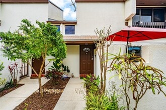 Building Photo - 15804 SW 91st Ct