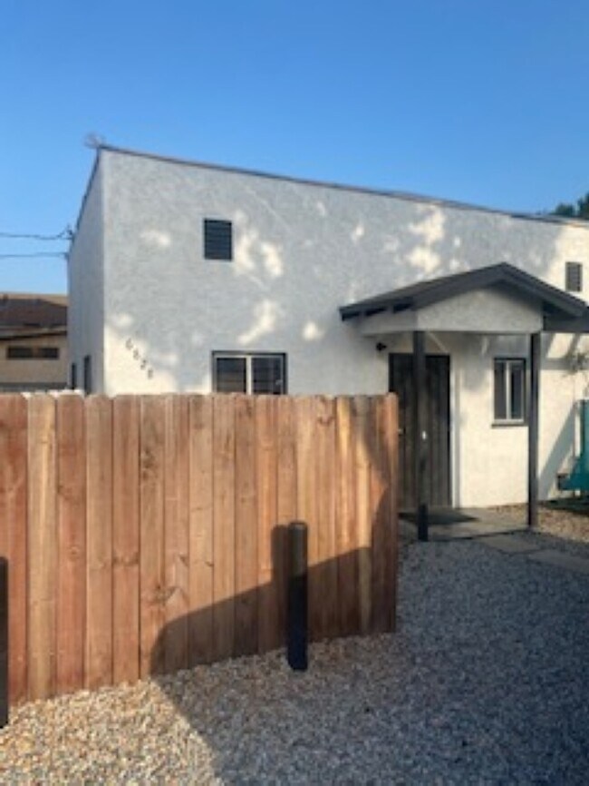 Building Photo - 6826 Perry Rd