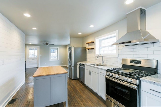Adorable 3 bedroom 2 bath home for rent in Kenwick! - Adorable 3 bedroom 2 bath home for rent in Kenwick!