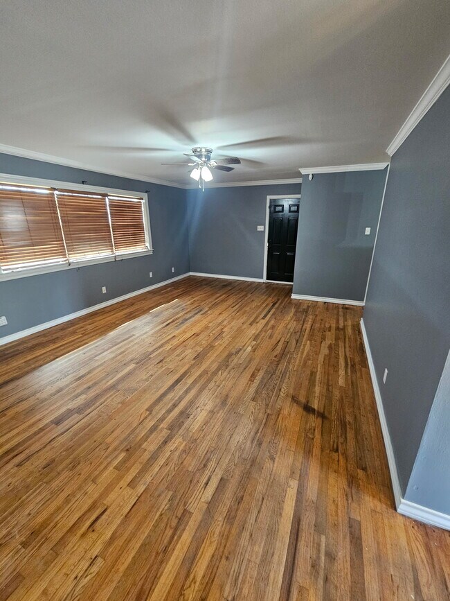 Foto del edificio - 2507 University Ave