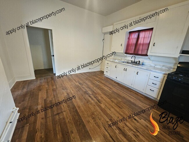 Building Photo - Your Versatile Space Awaits! 1 Bed, 1 Bath - $850/Month