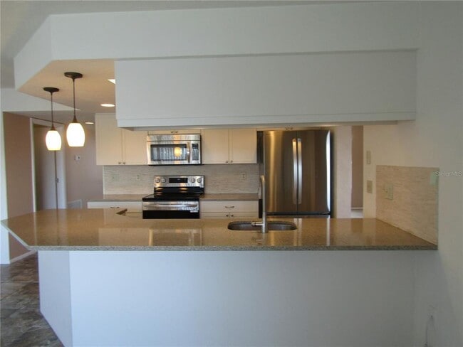 Building Photo - 1608 Lilliput Ct