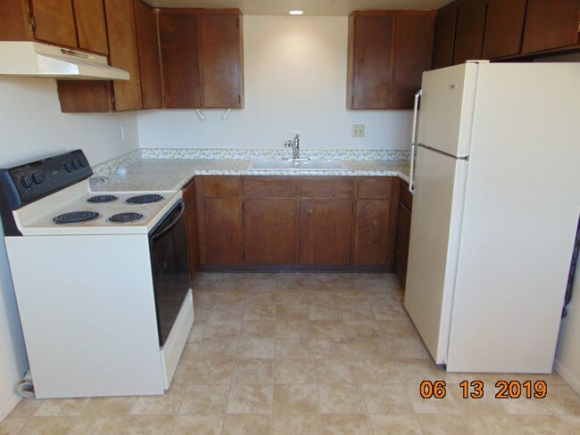 Foto del edificio - Upstairs 2-bedroom unit in a 4-plex