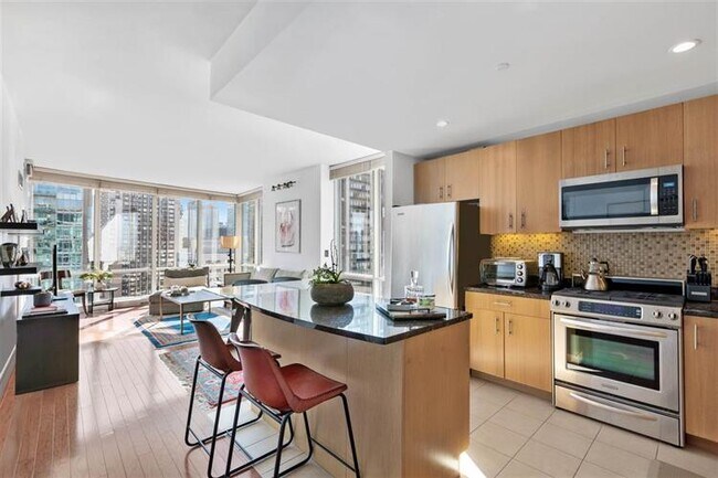 Foto del edificio - 1 Shore Ln