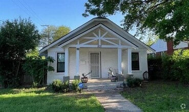 Building Photo - 1102 Elmhurst Pl