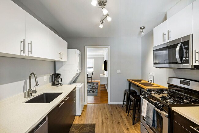 Foto del edificio - 15 Standish Ave NW