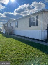 Building Photo - 176 Smith Dr