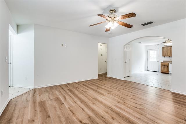 Building Photo - 204 Gerrish St