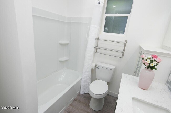 Foto del edificio - 718 Greenbriar Ave