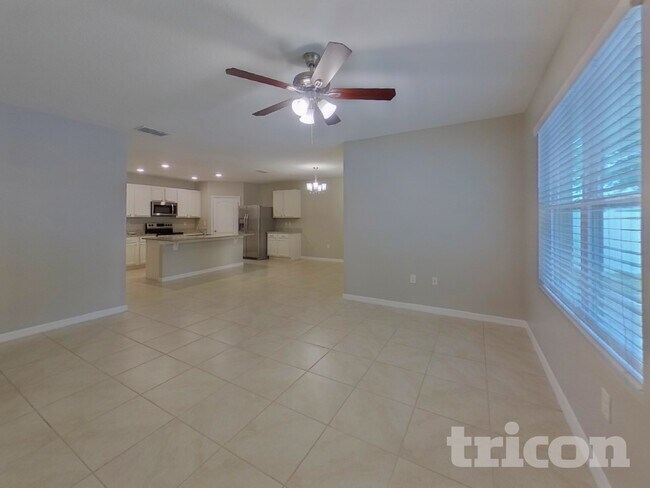 Foto del edificio - 3108 Bethpage Loop