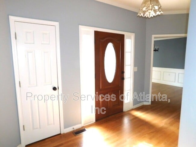 Foto del edificio - 5082 Sherrer Dr NW