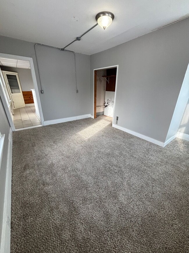 Foto del edificio - 814 16th St S