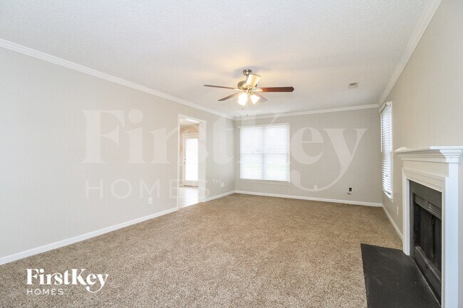 Foto del edificio - 3302 Sparrowhawk Dr