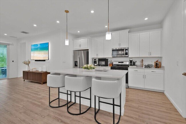 Foto del edificio - 12736 SW Eleanor Dr