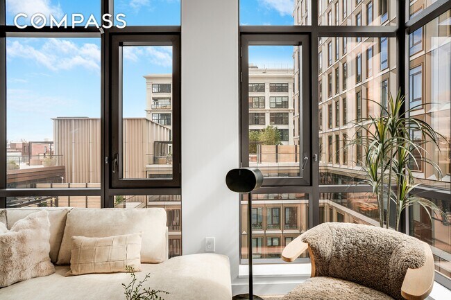 Building Photo - 480 Kent Ave