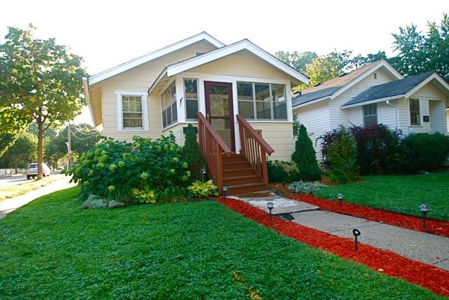 Foto principal - 880 19th Ave SE