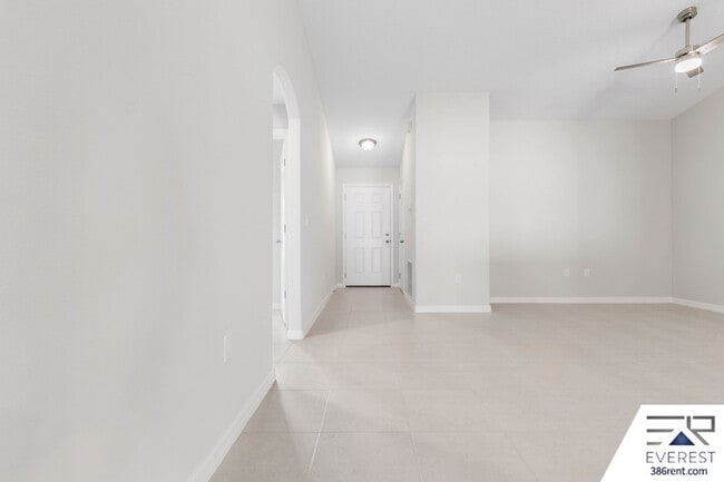 Building Photo - 3 Unity Ct