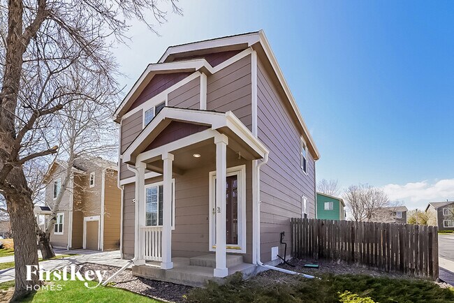 Building Photo - 10123 Elm Court
