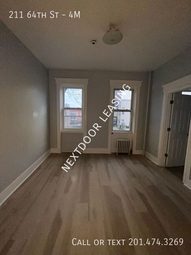 Building Photo - 211 64th St