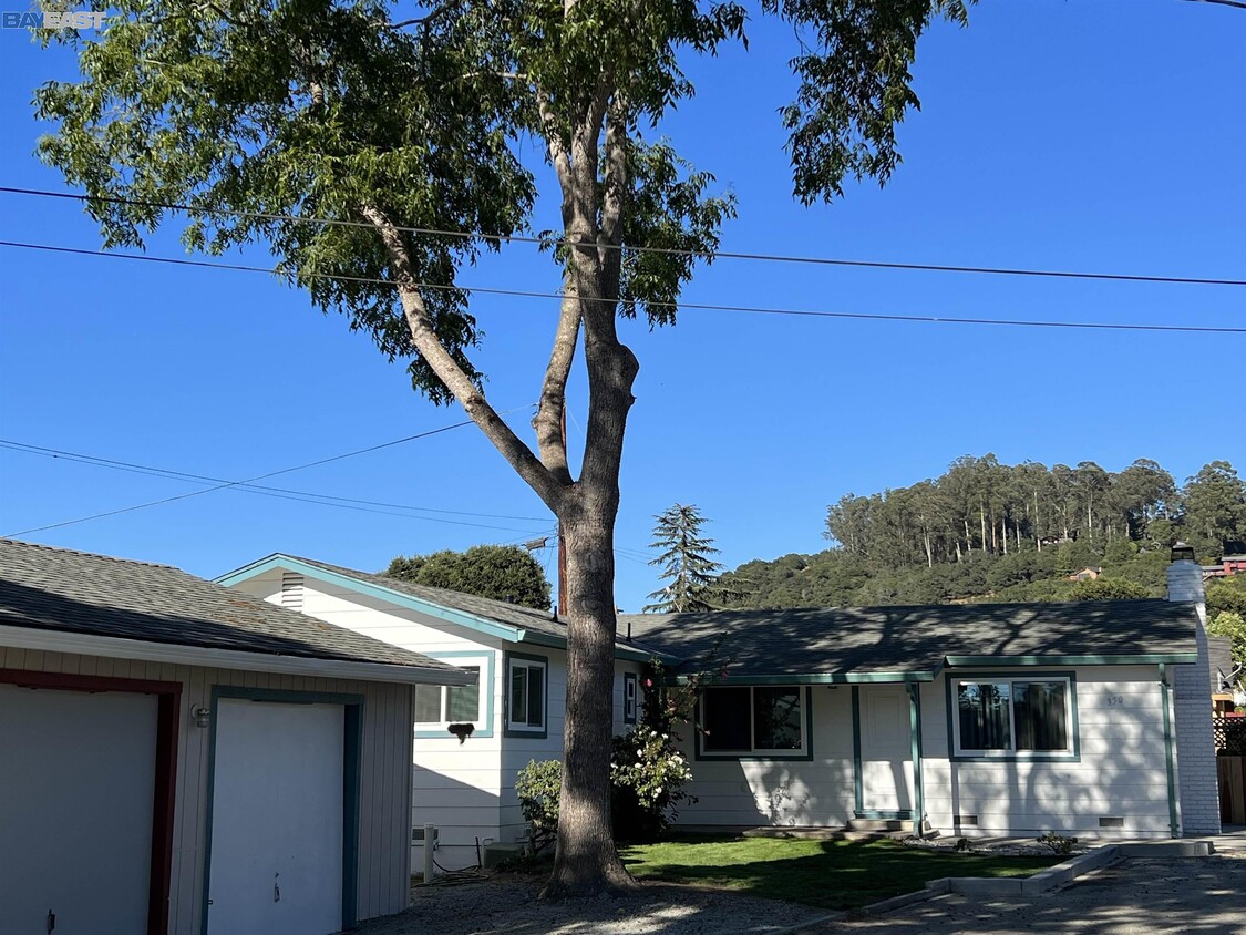 Foto principal - 350 Carpenteria Rd