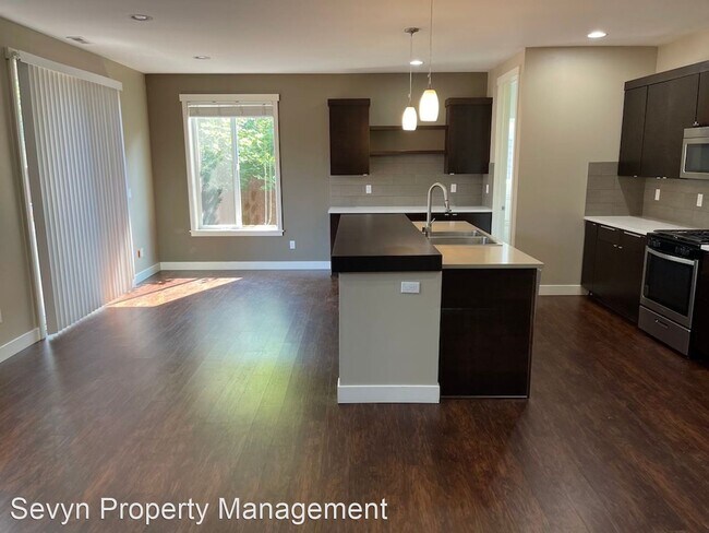 Foto del edificio - 4 br, 2.5 bath House - 4331 148th Place SW