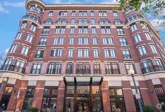 Building Photo - 1390 Kenyon St NW